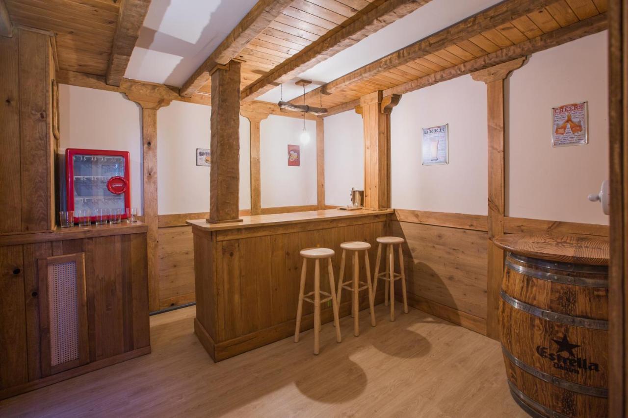 Apartamentos Turisticos Avila La Catedral Экстерьер фото